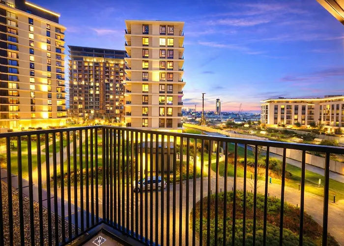 Metropoliten Waterfront